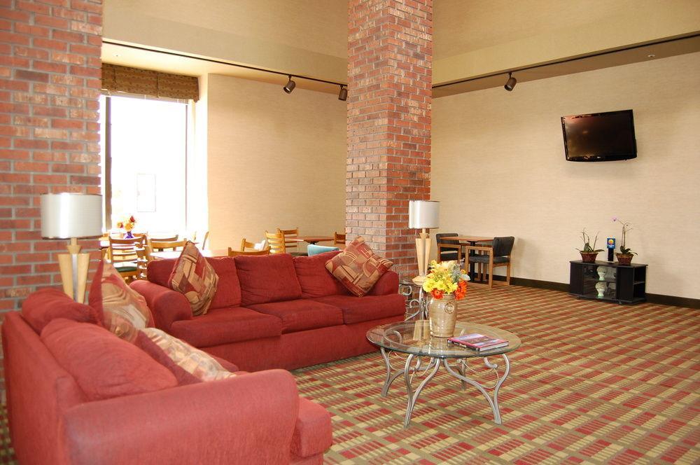 Hotel Comfort & Near Naval Air Station Fallon