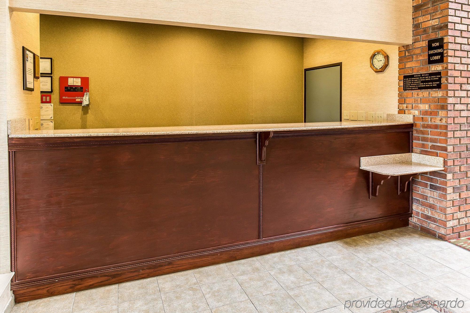 Comfort & Near Naval Air Station Fallon
